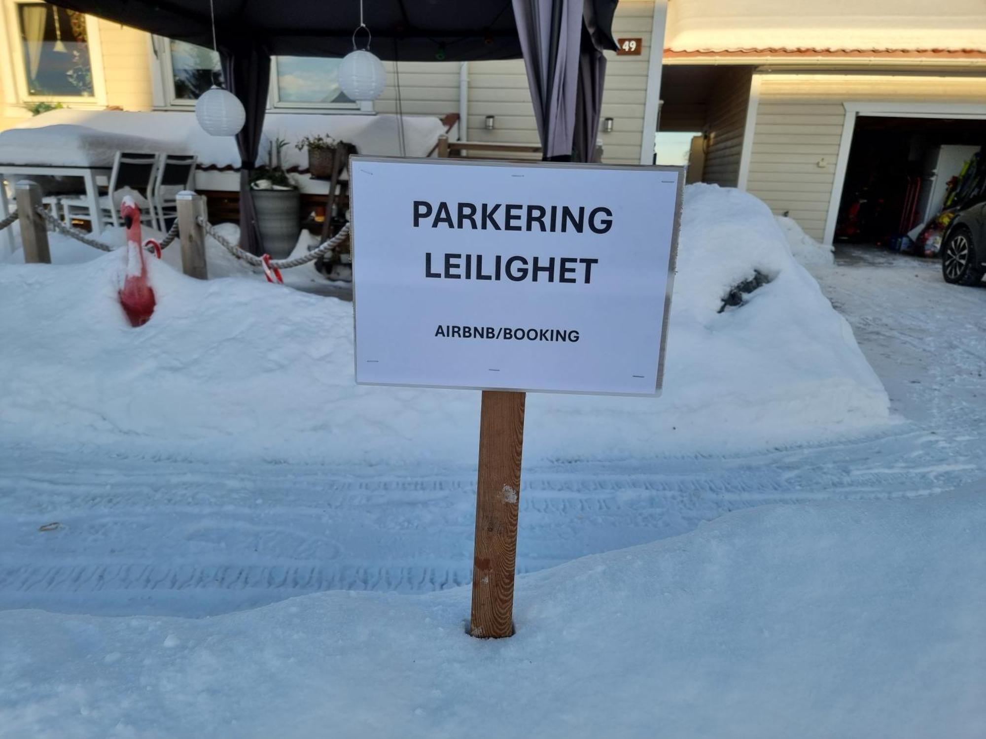 Kjellerleilighet Egen Inngang. Stange المظهر الخارجي الصورة